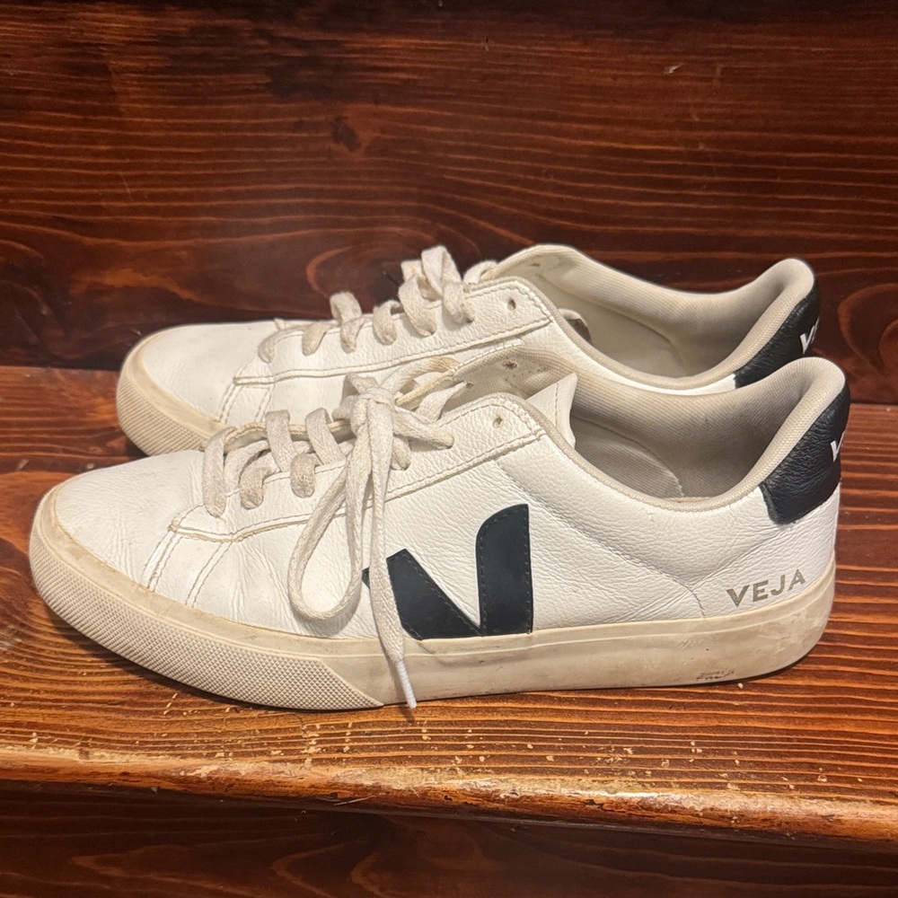 Veja Cream and Black Casual Sneakers
